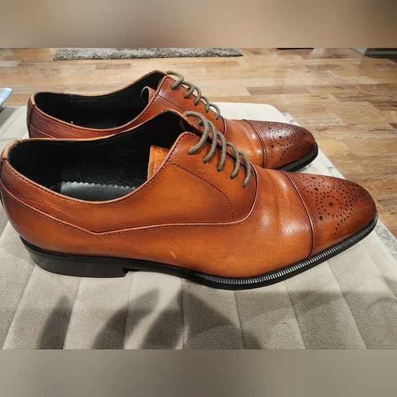 Mens Frasoicus size 8 brown dress shoes. Excellent condition. 🔥 - Picture 2 of 5